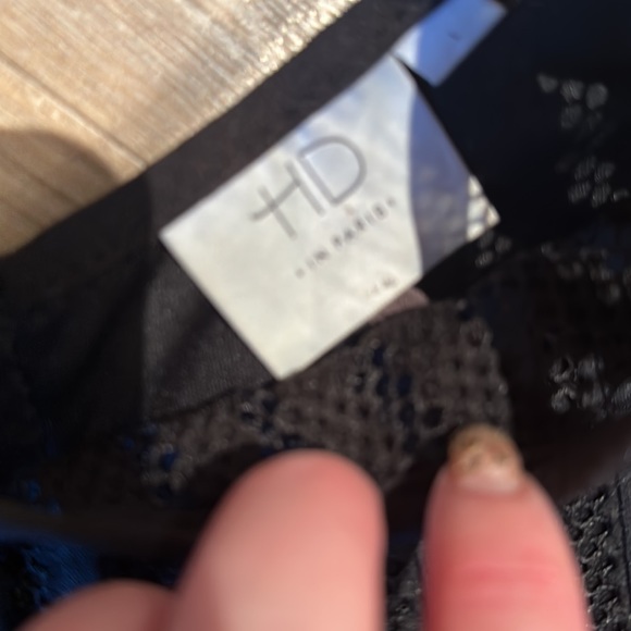 Anthropologie By HD in Paris Black Sleeveless Blouse - Picture 2 of 4